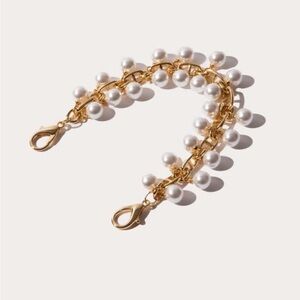 Bandolier Gold and pearls Chain Strap